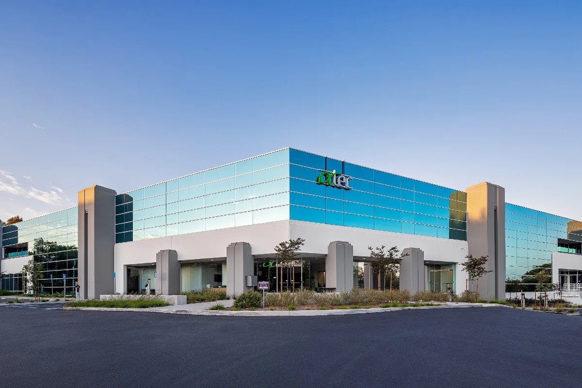 Carlsbad Airport Center