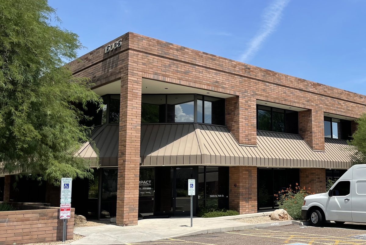 15035 N 75th Street — two-story flex office/warehouse in the Scottsdale Airpark
